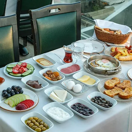 By Kinyas Istanbul